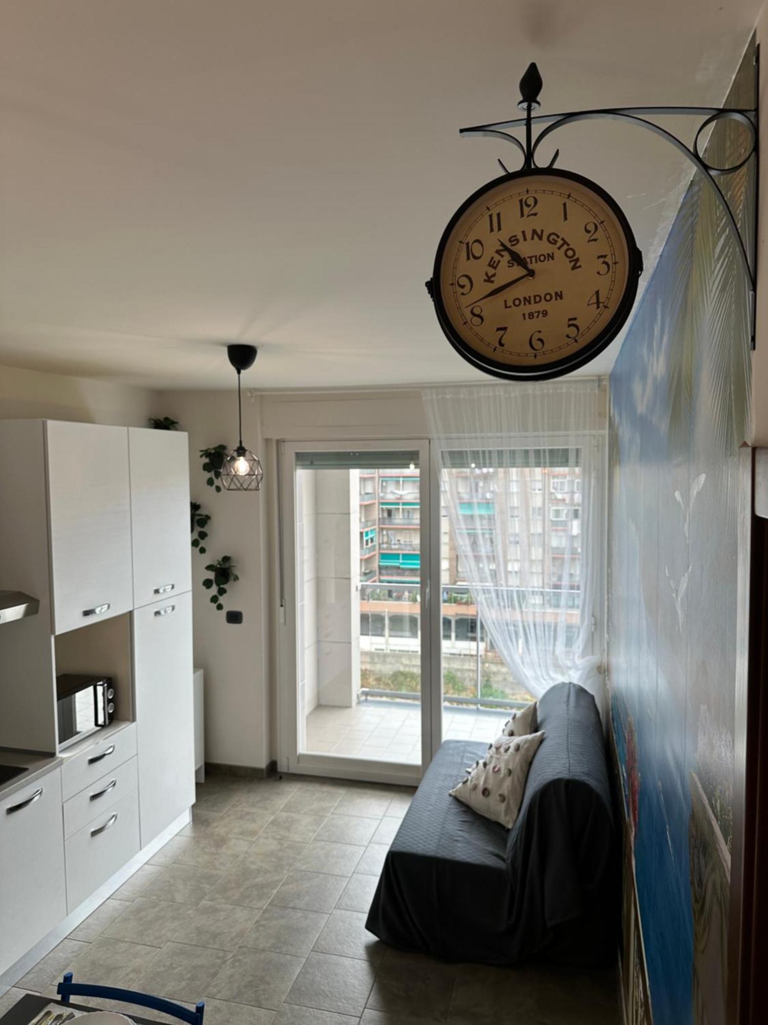 Il Gabbiano Savona "Luxury House" - Wifi, Parking, Shopping Center Apartment Exterior foto