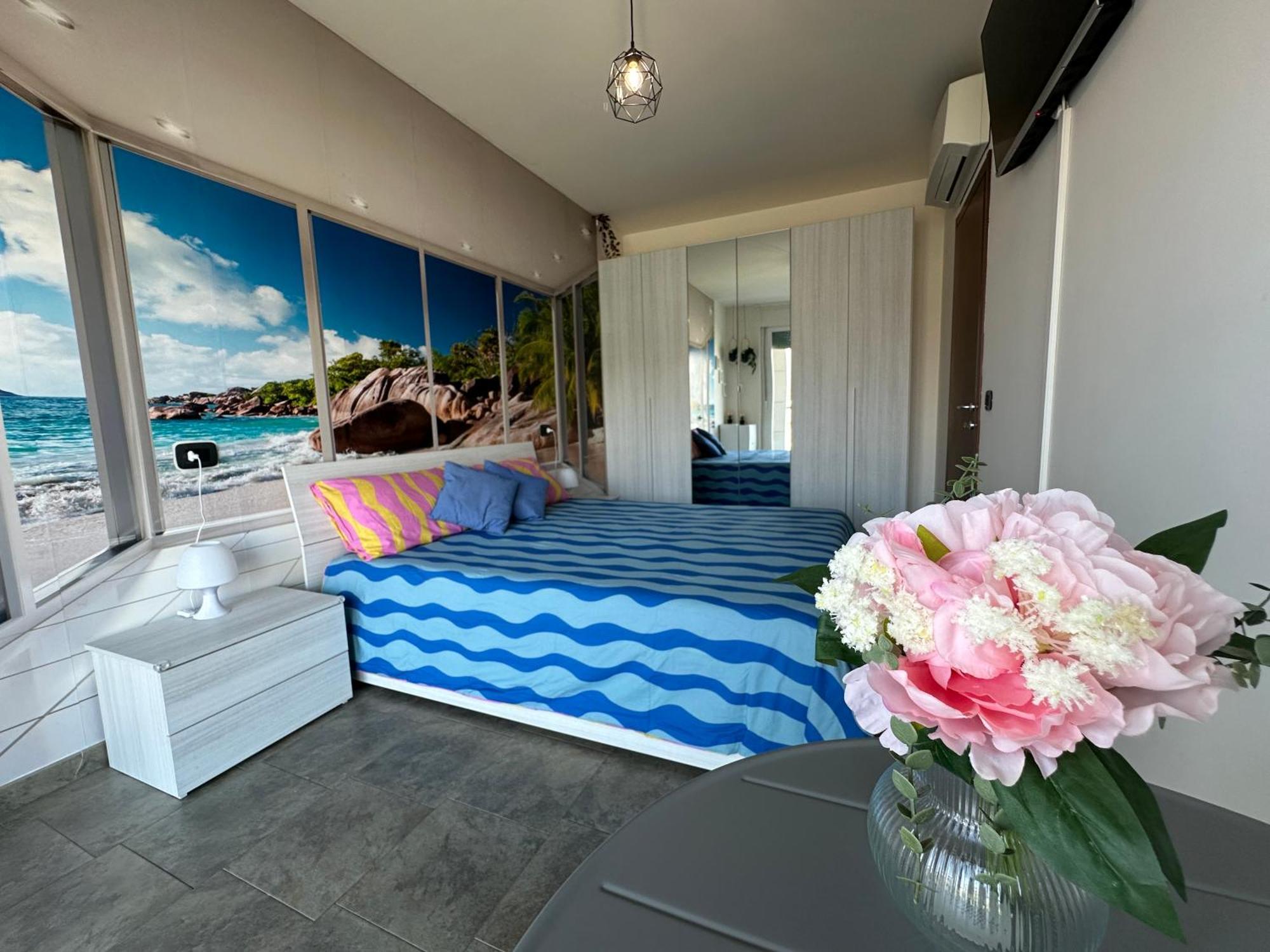Il Gabbiano Savona "Luxury House" - Wifi, Parking, Shopping Center Apartment Exterior foto