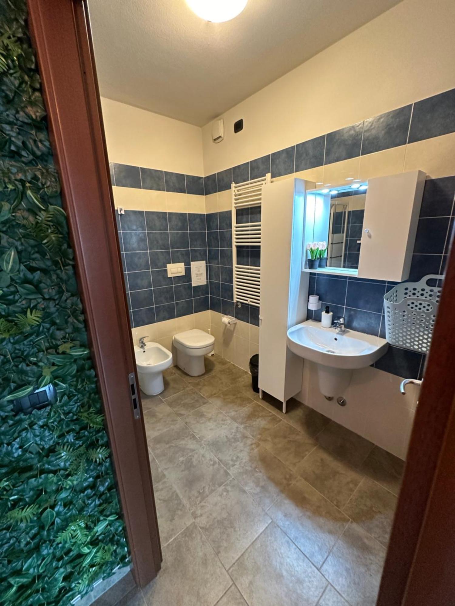 Il Gabbiano Savona "Luxury House" - Wifi, Parking, Shopping Center Apartment Exterior foto